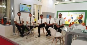 Grupo Bekrdaneh en la exposición de la ciudad de Aftab en octubre de 2019