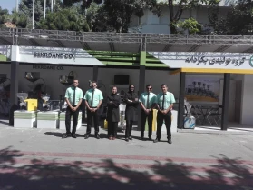 Grupo de producción Bekrdaneh en la Exposición Internacional de Teherán (Iran Agrofood 2018)