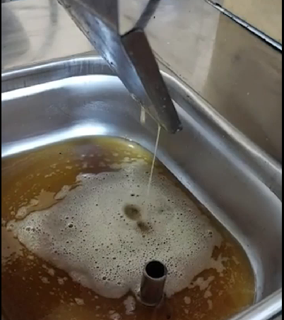 روغنگیری از هسته آلبالو 3 دستگاه روغن گیری مناسب هسته آلبالو دارای موتوروگیربکس ایلماز